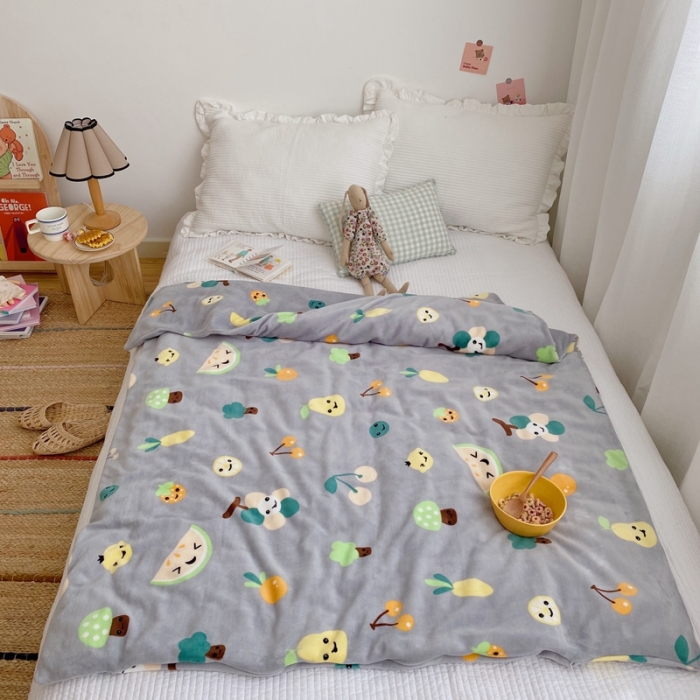 91家纺网 家纺一手货源 找家纺 星期八2020新款双层宝宝绒盖毯被毯子毛毯实拍图 水果派