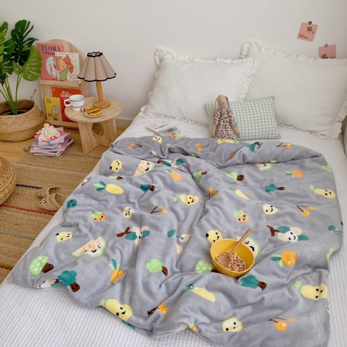 91家纺网 家纺一手货源 找家纺 星期八2020新款双层宝宝绒盖毯被毯子毛毯实拍图 水果派