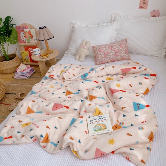 91家纺网 家纺一手货源 找家纺 星期八2020新款双层宝宝绒盖毯被毯子毛毯实拍图 小饭团