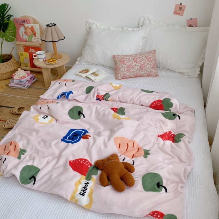 91家纺网 家纺一手货源 找家纺 星期八2020新款双层宝宝绒盖毯被毯子毛毯实拍图 小萝卜