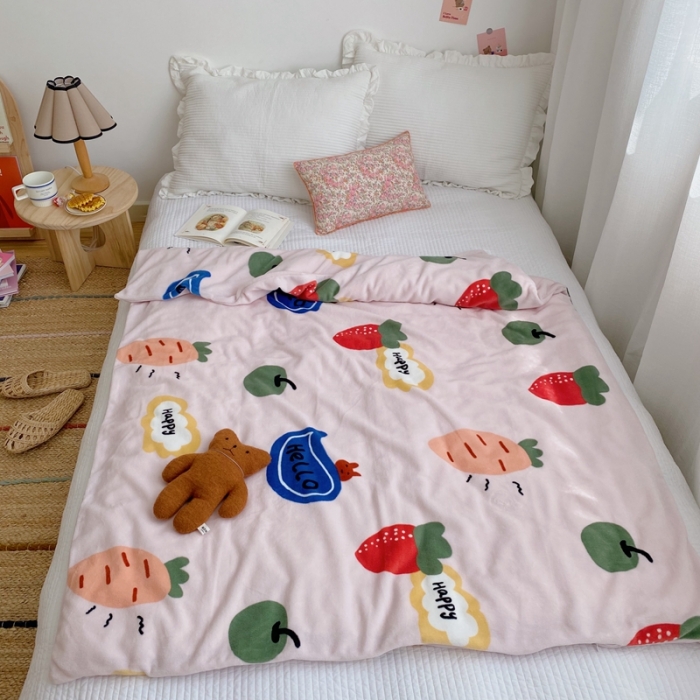 91家纺网 家纺一手货源 找家纺 星期八2020新款双层宝宝绒盖毯被毯子毛毯实拍图 小萝卜