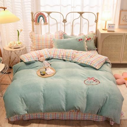 91家纺网 家纺一手货源 找家纺 2020马卡龙绣花牛奶绒四件套法莱绒水晶绒魔法莱绒宝宝绒被套