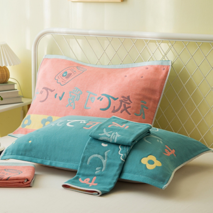 91家纺网 家纺一手货源 找家纺 朴尔 2020新款卡通AB组合全棉四层纱布枕巾 可爱牛油果可爱绿