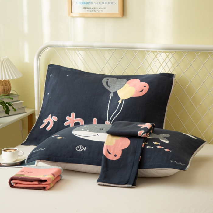 91家纺网 家纺一手货源 找家纺 朴尔 2020新款卡通AB组合全棉四层纱布枕巾 气球鲸鱼藏青