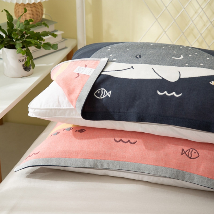91家纺网 家纺一手货源 找家纺 朴尔 2020新款卡通AB组合全棉四层纱布枕巾 气球鲸鱼鲸鱼藏青