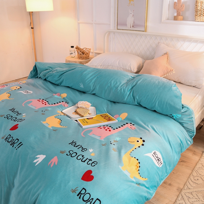 91家纺网 家纺一手货源 找家纺 甜之梦 2025新款水晶绒单品被套 小恐龙蓝