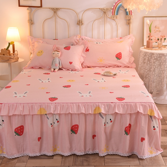 91家纺网 家纺一手货源 找家纺 美达 2025全棉蕾丝小花边单床裙 草莓兔-粉