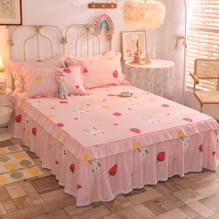 91家纺网 家纺一手货源 找家纺 美达 2025全棉蕾丝小花边单床裙 草莓兔-粉