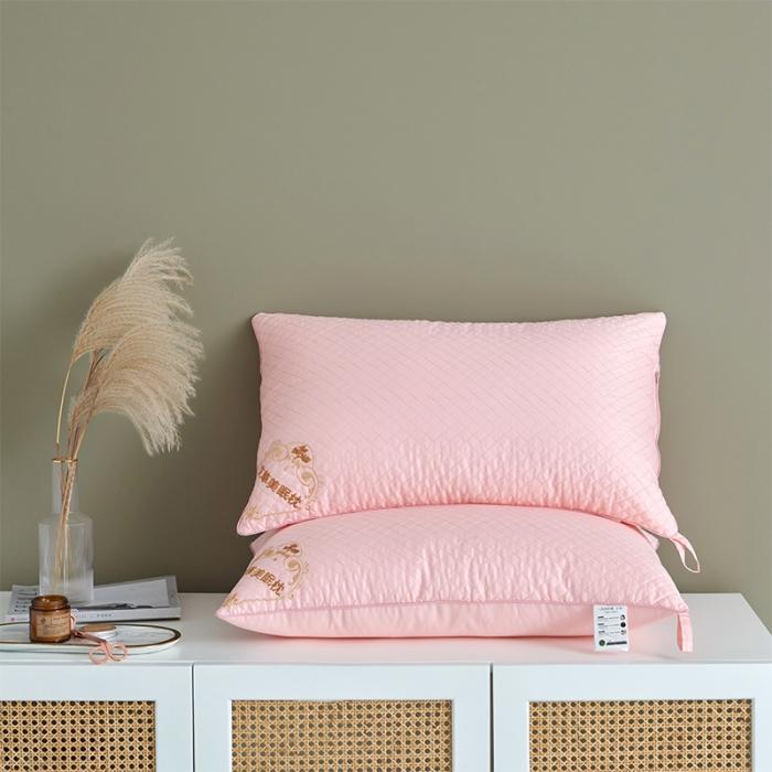 91家纺网 家纺一手货源 找家纺 （总）赛格时代家居  全棉艾草绣花枕芯