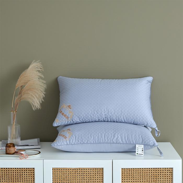 91家纺网 家纺一手货源 找家纺 （总）赛格时代家居  全棉艾草绣花枕芯