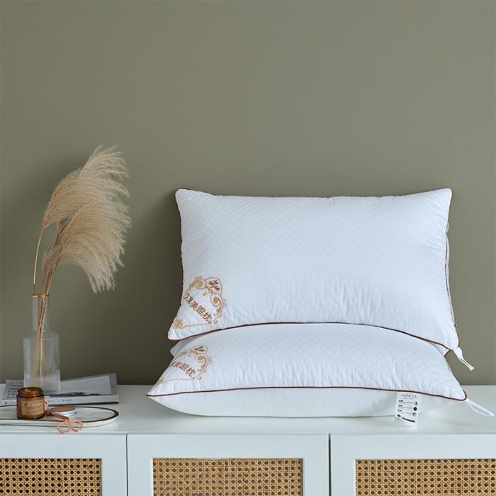 91家纺网 家纺一手货源 找家纺 （总）赛格时代家居  全棉艾草绣花枕芯