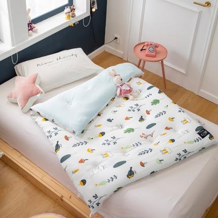 91家纺网 家纺一手货源 找家纺 宅部落 2020新款A类针织棉抗菌儿童冬被 奇幻森林