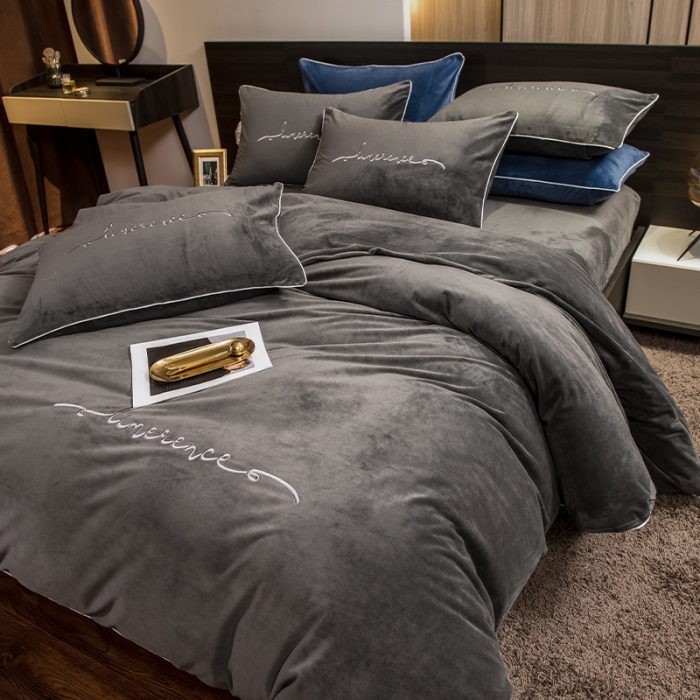 91家纺网 家纺一手货源 找家纺 瑞驰 2022新款A类婴儿绒保暖四件套 罗马灰