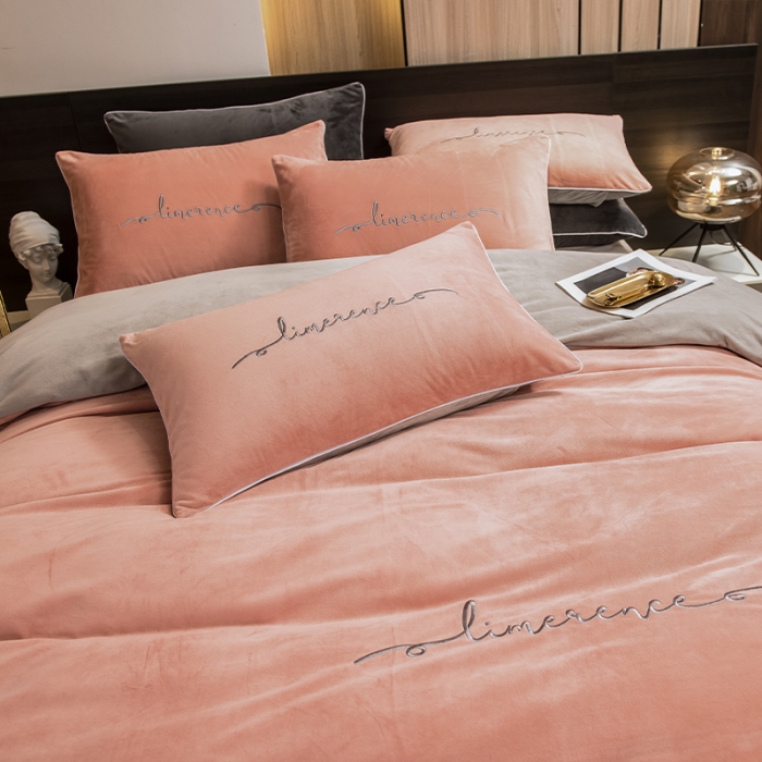 91家纺网 家纺一手货源 找家纺 瑞驰 2022新款A类婴儿绒保暖四件套 倾城粉+摩登灰