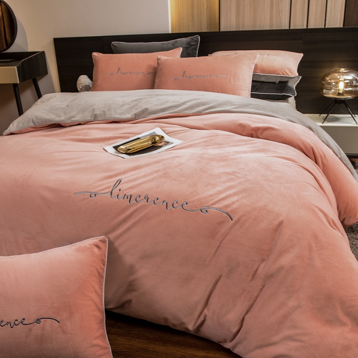 91家纺网 家纺一手货源 找家纺 瑞驰 2022新款A类婴儿绒保暖四件套 倾城粉+摩登灰