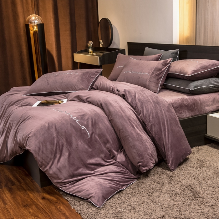 91家纺网 家纺一手货源 找家纺 瑞驰 2022新款A类婴儿绒保暖四件套 优雅紫