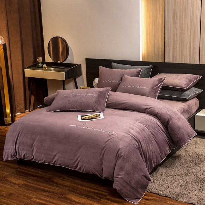 91家纺网 家纺一手货源 找家纺 瑞驰 2022新款A类婴儿绒保暖四件套 优雅紫