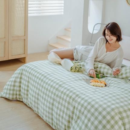 91家纺网 家纺一手货源 找家纺 洋铭区 2020新款小清新牛奶绒格子撞色系列四件套 青柠格