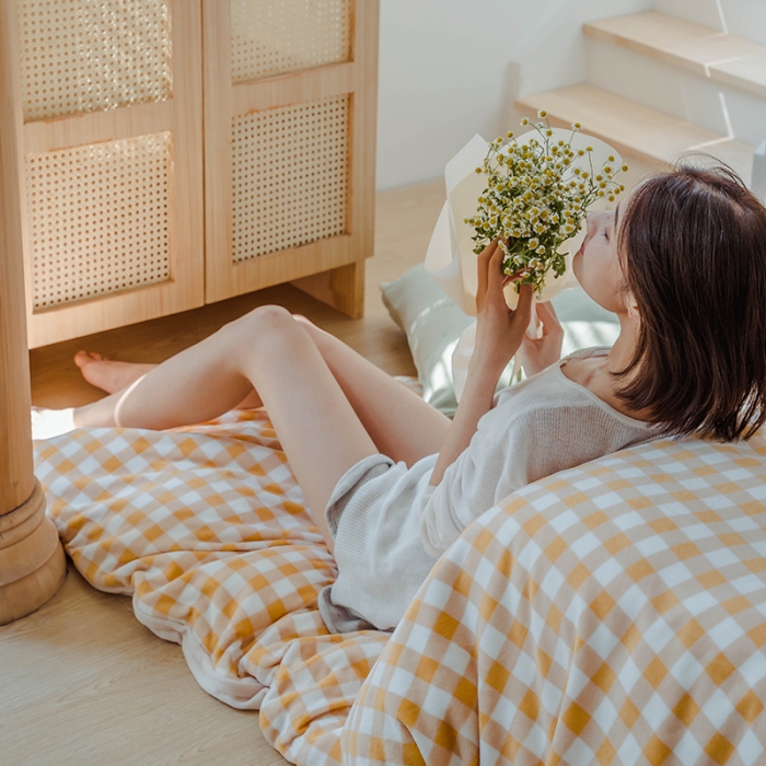 91家纺网 家纺一手货源 找家纺 （总）洋铭区 2020新款小清新牛奶绒格子撞色系列四件套