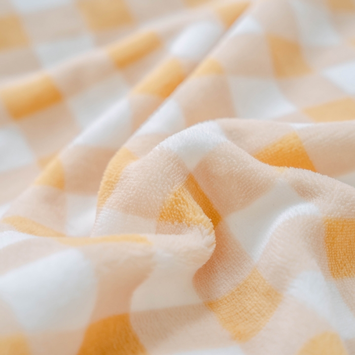 91家纺网 家纺一手货源 找家纺 （总）洋铭区 2020新款小清新牛奶绒格子撞色系列四件套