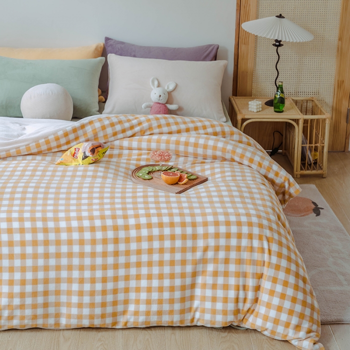 91家纺网 家纺一手货源 找家纺 洋铭区 2020新款小清新牛奶绒格子撞色系列四件套 菠萝格