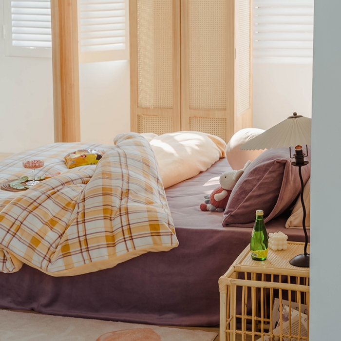 91家纺网 家纺一手货源 找家纺 洋铭区 2020新款小清新牛奶绒格子撞色系列四件套 芒果格