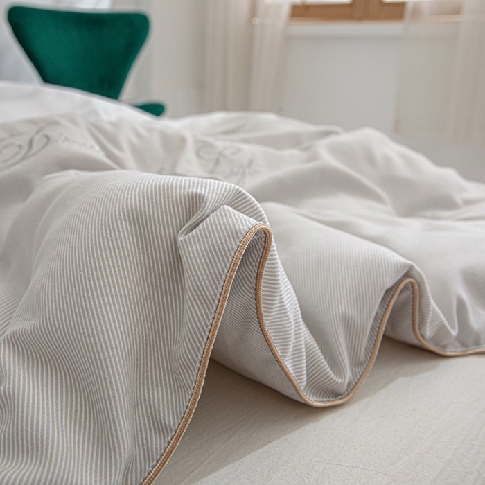 91家纺网 家纺一手货源 找家纺 （总）久典 2020新款冬被生态暖绒抗菌被