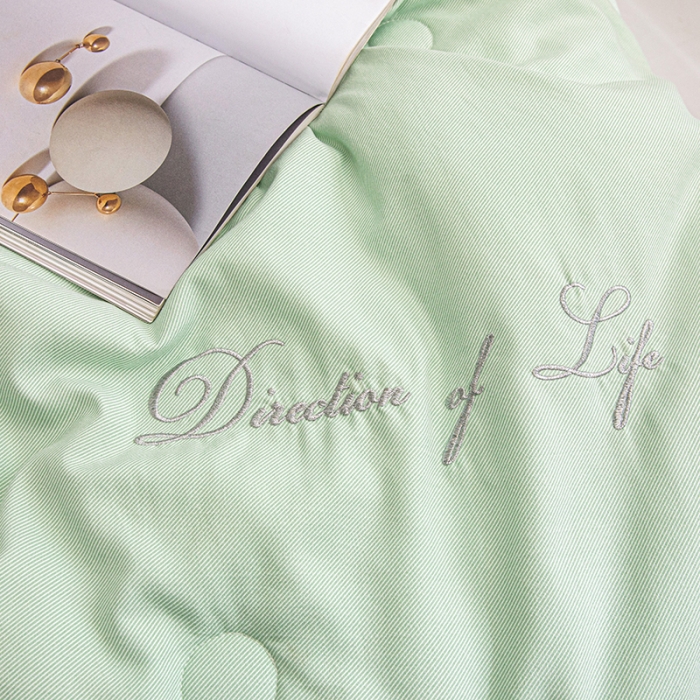 91家纺网 家纺一手货源 找家纺 久典 2020新款生态暖绒抗菌被 奥利--绿色