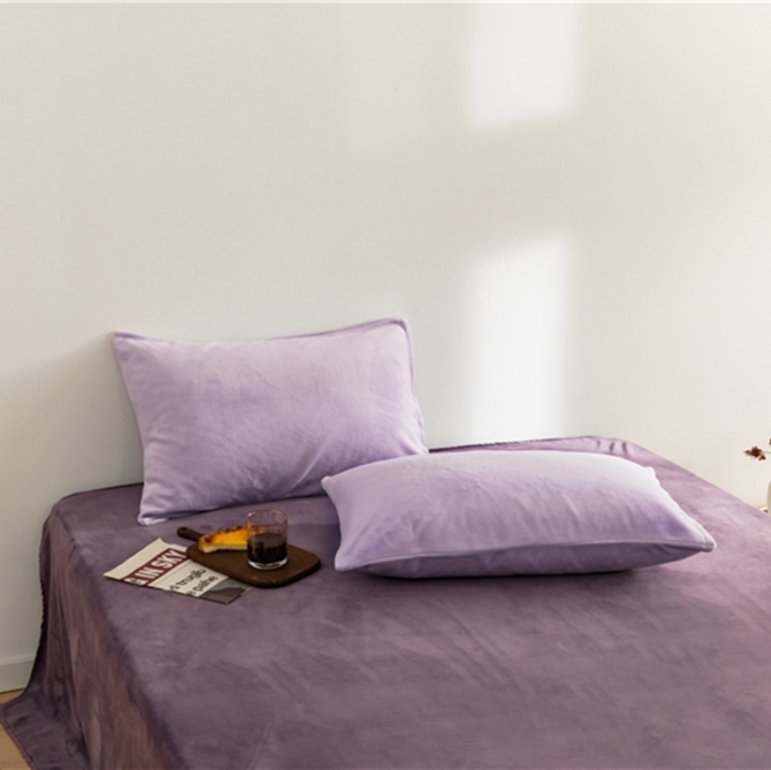 91家纺网 家纺一手货源 找家纺 棉眠 2020新款秋冬纯色牛奶绒单品枕套 浅紫