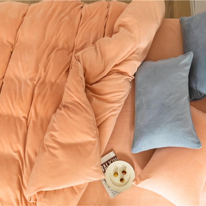 91家纺网 家纺一手货源 找家纺 棉眠 2020新款秋冬纯色牛奶绒四件套 珊瑚粉+雾霾蓝
