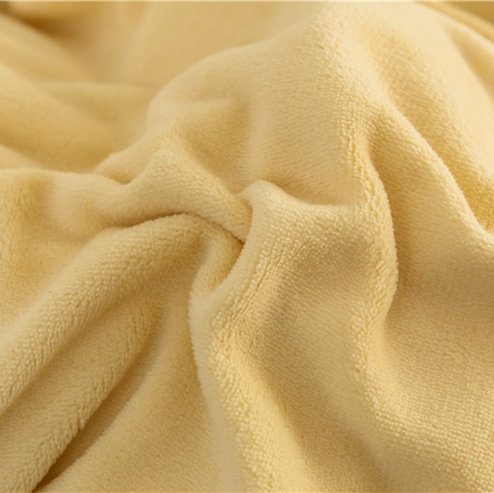 91家纺网 家纺一手货源 找家纺 棉眠 2020新款秋冬纯色牛奶绒四件套 小鸡黄+牛油果绿