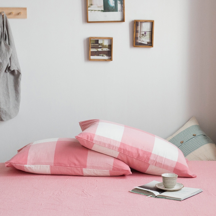 91家纺网 家纺一手货源 找家纺 尚品本色 2022新款水洗棉套件系列-单枕套 粉白大格/对