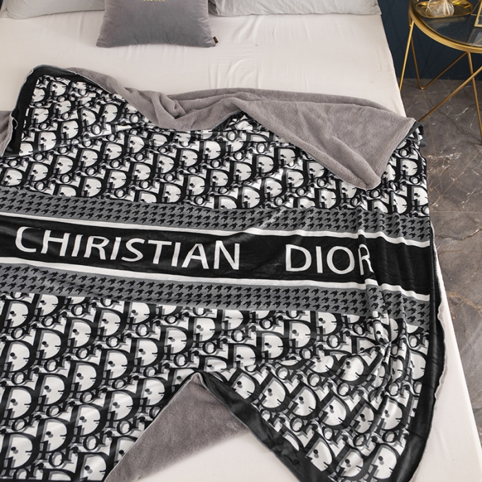 91家纺网 家纺一手货源 找家纺 宅部落婴肤绒小兔绒双面毯披肩毯办公毯车毯毛毯盖毯克莉丝汀娜