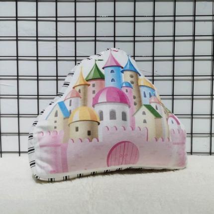 91家纺网 家纺一手货源 找家纺 （总）小芽 2024新款立体抱枕