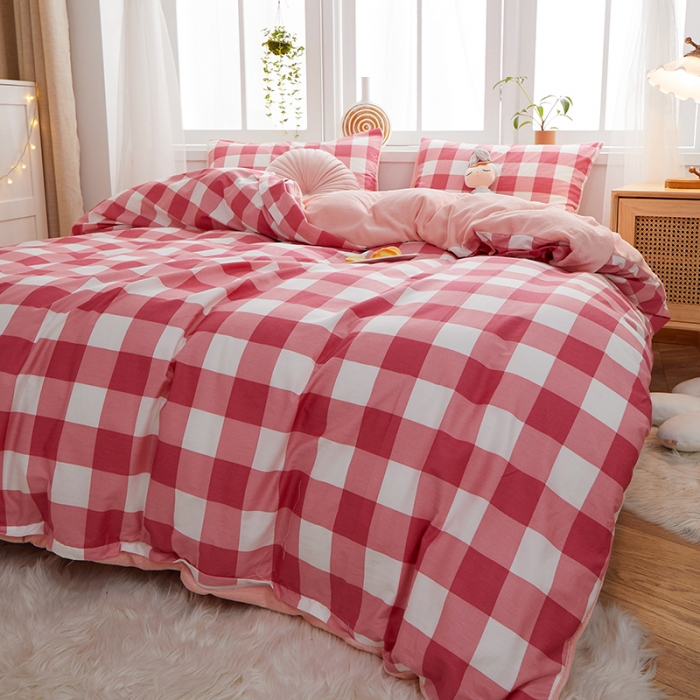 91家纺网 家纺一手货源 找家纺 一米阳光 2020新款全棉加牛奶绒四件套 豆粉格牛奶棉绒