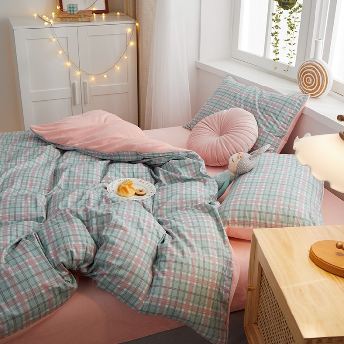 91家纺网 家纺一手货源 找家纺 一米阳光 2020新款全棉加牛奶绒四件套 抹茶绿牛奶棉绒