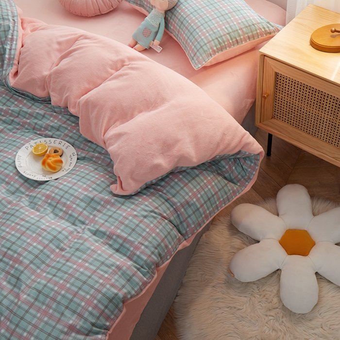 91家纺网 家纺一手货源 找家纺 一米阳光 2020新款全棉加牛奶绒四件套 抹茶绿牛奶棉绒