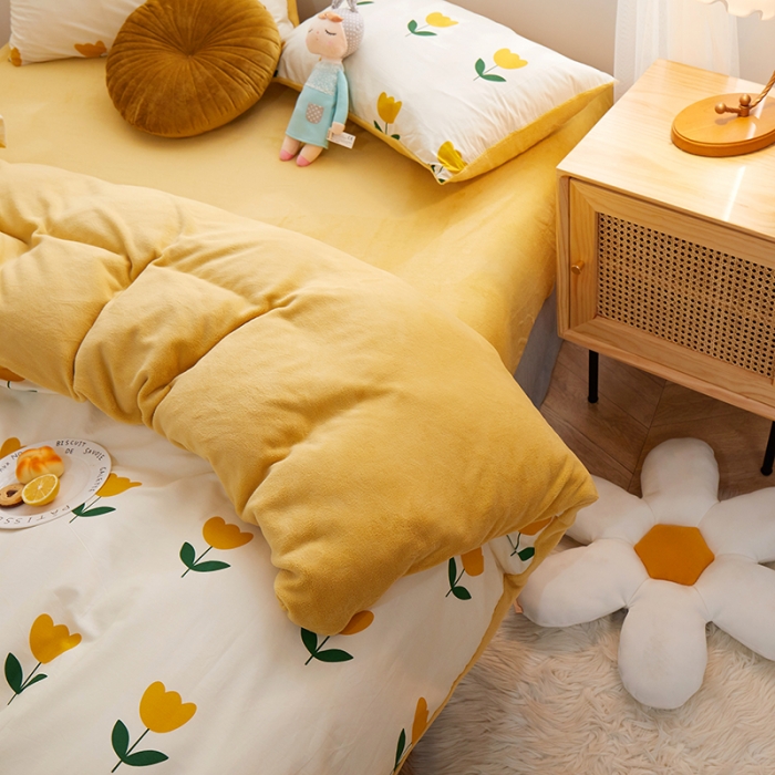 91家纺网 家纺一手货源 找家纺 一米阳光 2020新款全棉加牛奶绒四件套 小优优牛奶棉绒