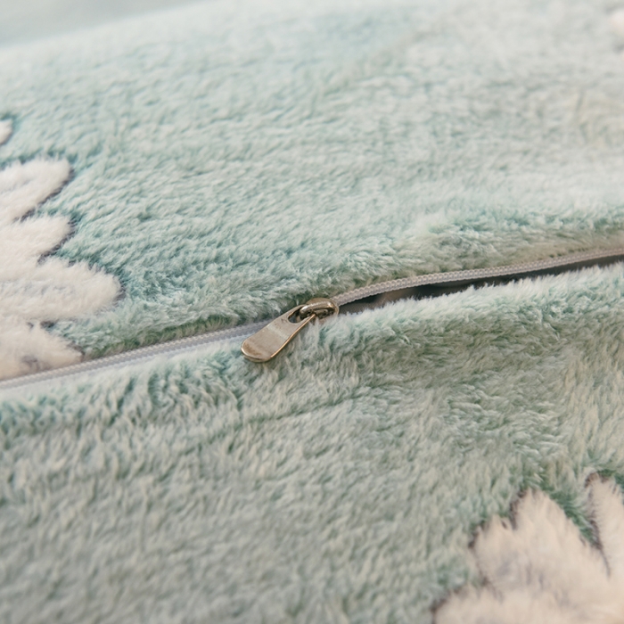 91家纺网 家纺一手货源 找家纺 甜之梦 2025新款310g雪花绒单品枕套 浅绿之花