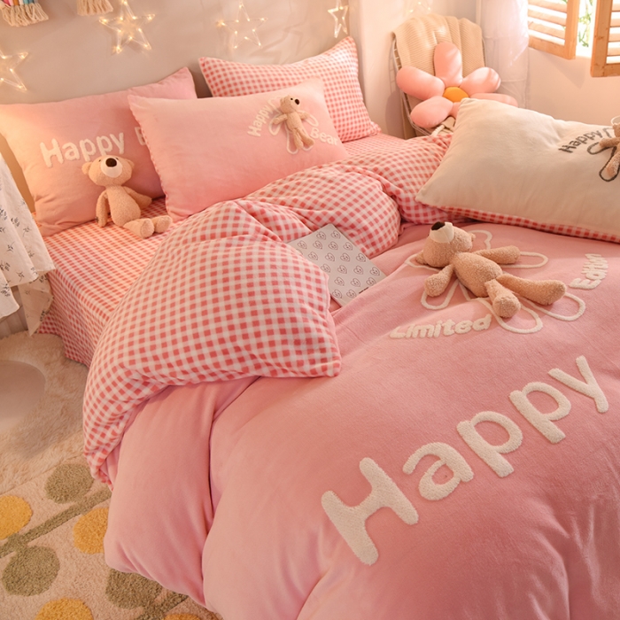 91家纺网 家纺一手货源 找家纺 绒世界2020保暖牛奶绒宝宝绒法兰绒四件套快乐熊系列 快乐熊-全粉