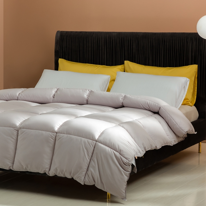 91家纺网 家纺一手货源 找家纺 俏企鹅 2025新款platinum系列羽绒被 暮色灰