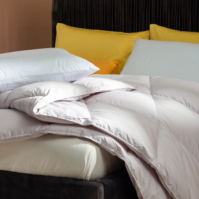 91家纺网 家纺一手货源 找家纺 俏企鹅 2025新款platinum系列羽绒被 暮色灰