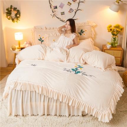 91家纺网 家纺一手货源 找家纺 （总）铠畅2021新款水晶绒床裙款四件套梦幻系列