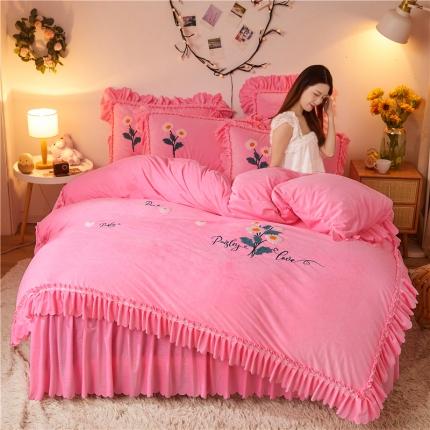 91家纺网 家纺一手货源 找家纺 （总）铠畅2021新款水晶绒床裙款四件套梦幻系列