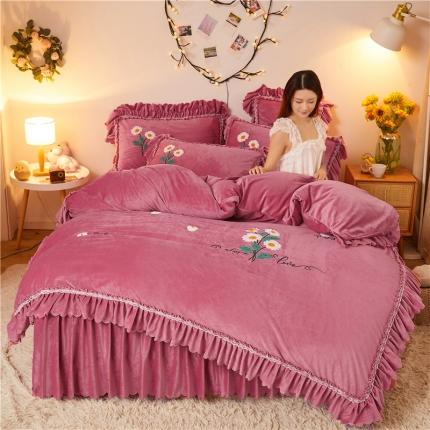 91家纺网 家纺一手货源 找家纺 （总）铠畅2021新款水晶绒床裙款四件套梦幻系列