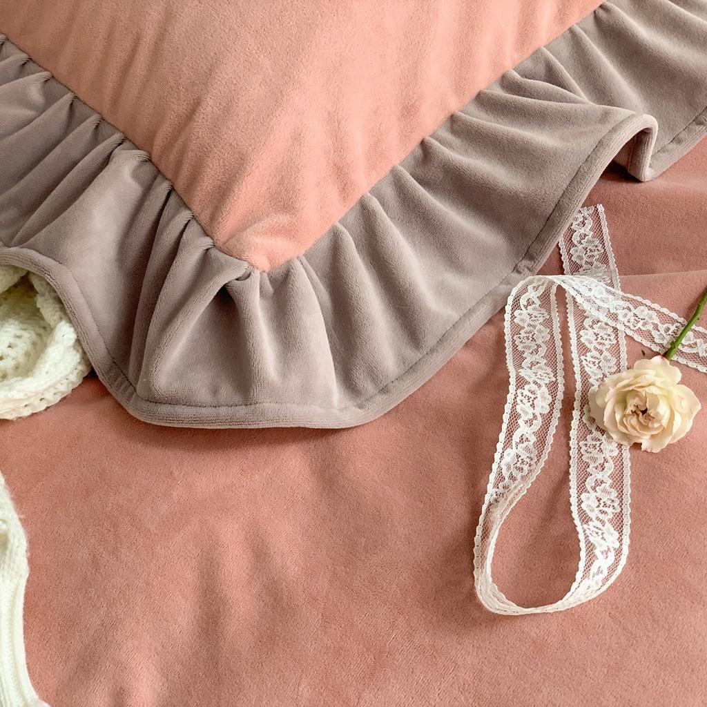 91家纺网 家纺一手货源 找家纺 时年 2021新款婴肤绒纯色花边款四件套 芝芝莓莓