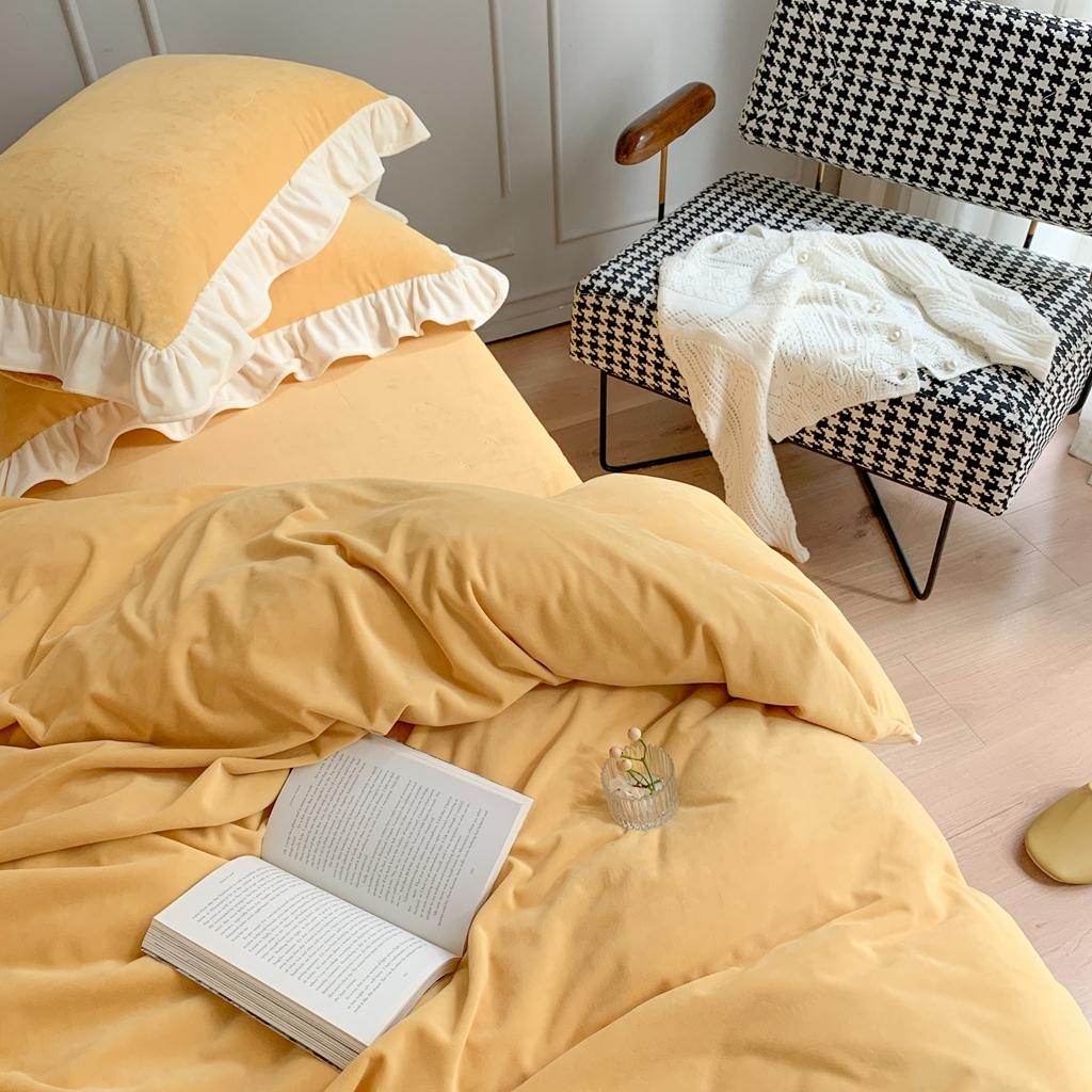 91家纺网 家纺一手货源 找家纺 时年 2021新款婴肤绒纯色花边款四件套 杨枝甘露