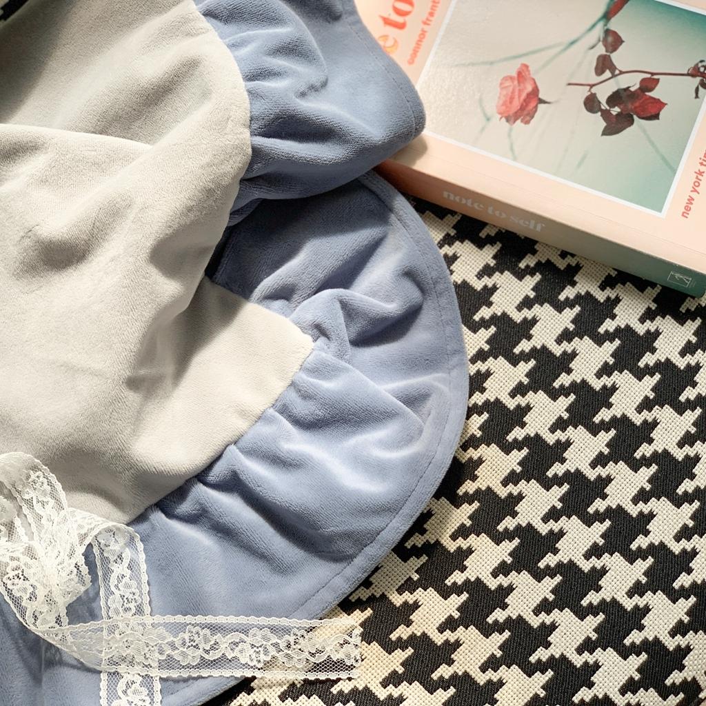 91家纺网 家纺一手货源 找家纺 时年 2021新款婴肤绒纯色花边款四件套 丝绒蓝灰