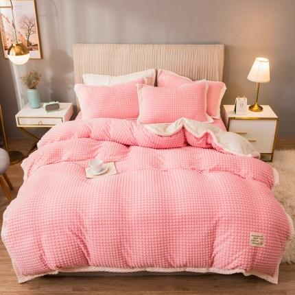 91家纺网 家纺一手货源 找家纺 印季 2021新款浮雕绒贝贝绒包边四件套 魔法绒-粉红