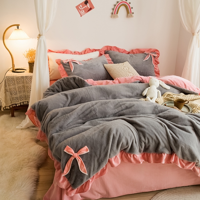 91家纺网 家纺一手货源 找家纺 琪格格 2020新款兔兔绒荷叶边四件套 兔兔绒韩版浅灰